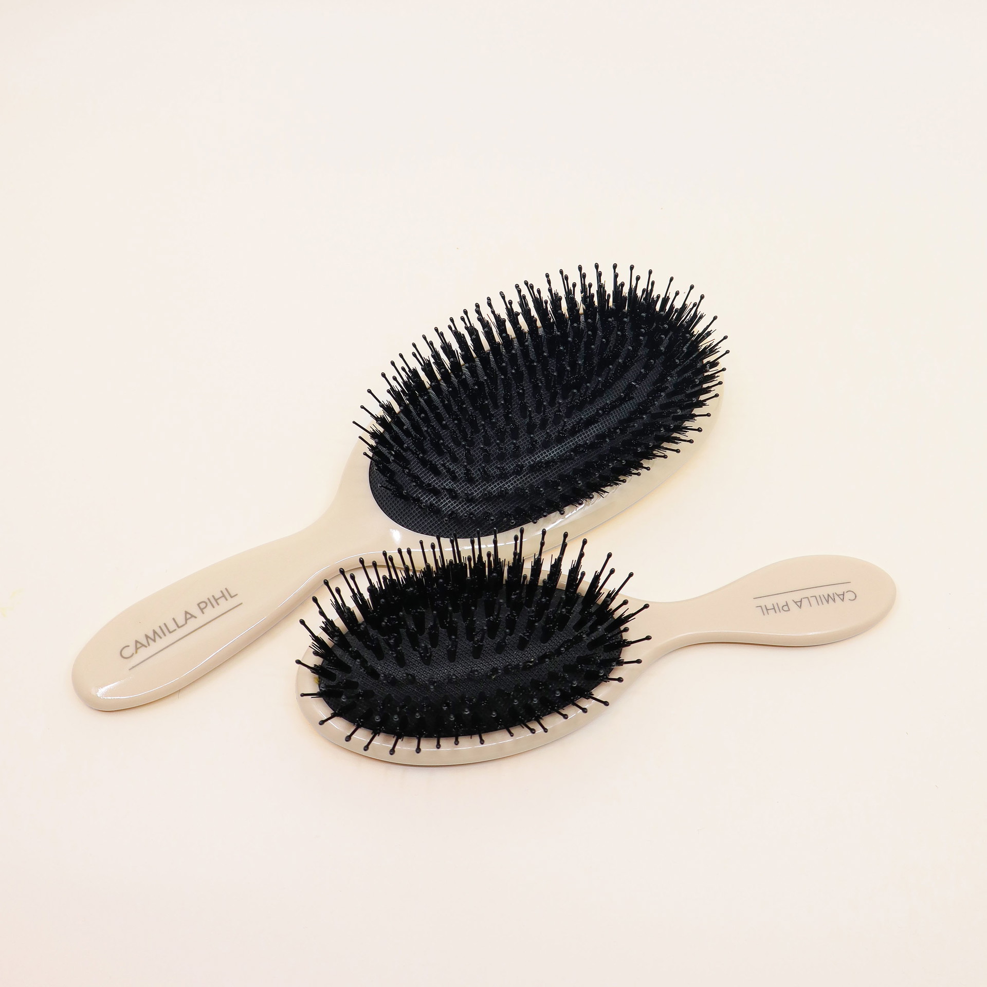 Combi Cream Mini Hair Brush